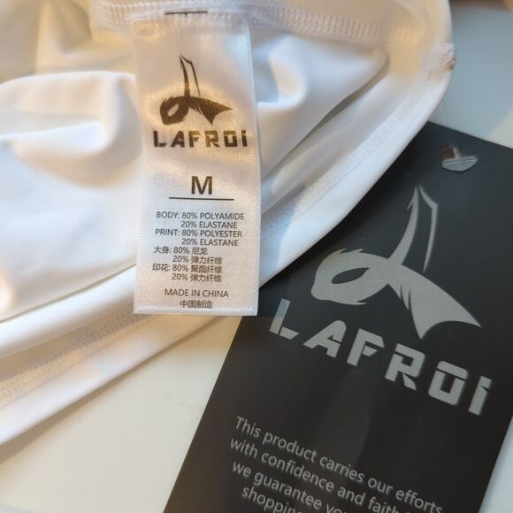 LAFROI Burst Maximum Performance Rash Guard Shirt M White Black Skulls - Picture 7 of 8
